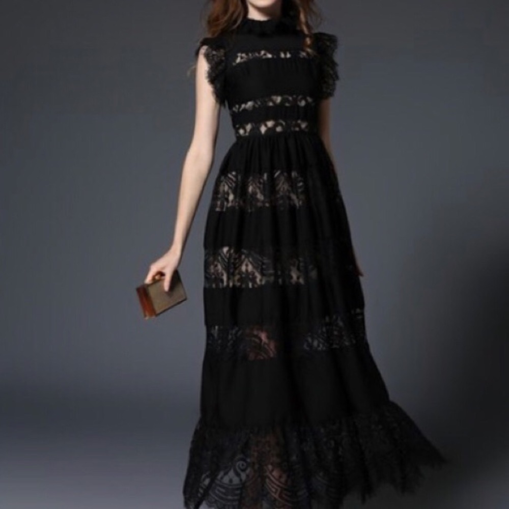 Laklook Maxi Black Lace Tiered Dress
